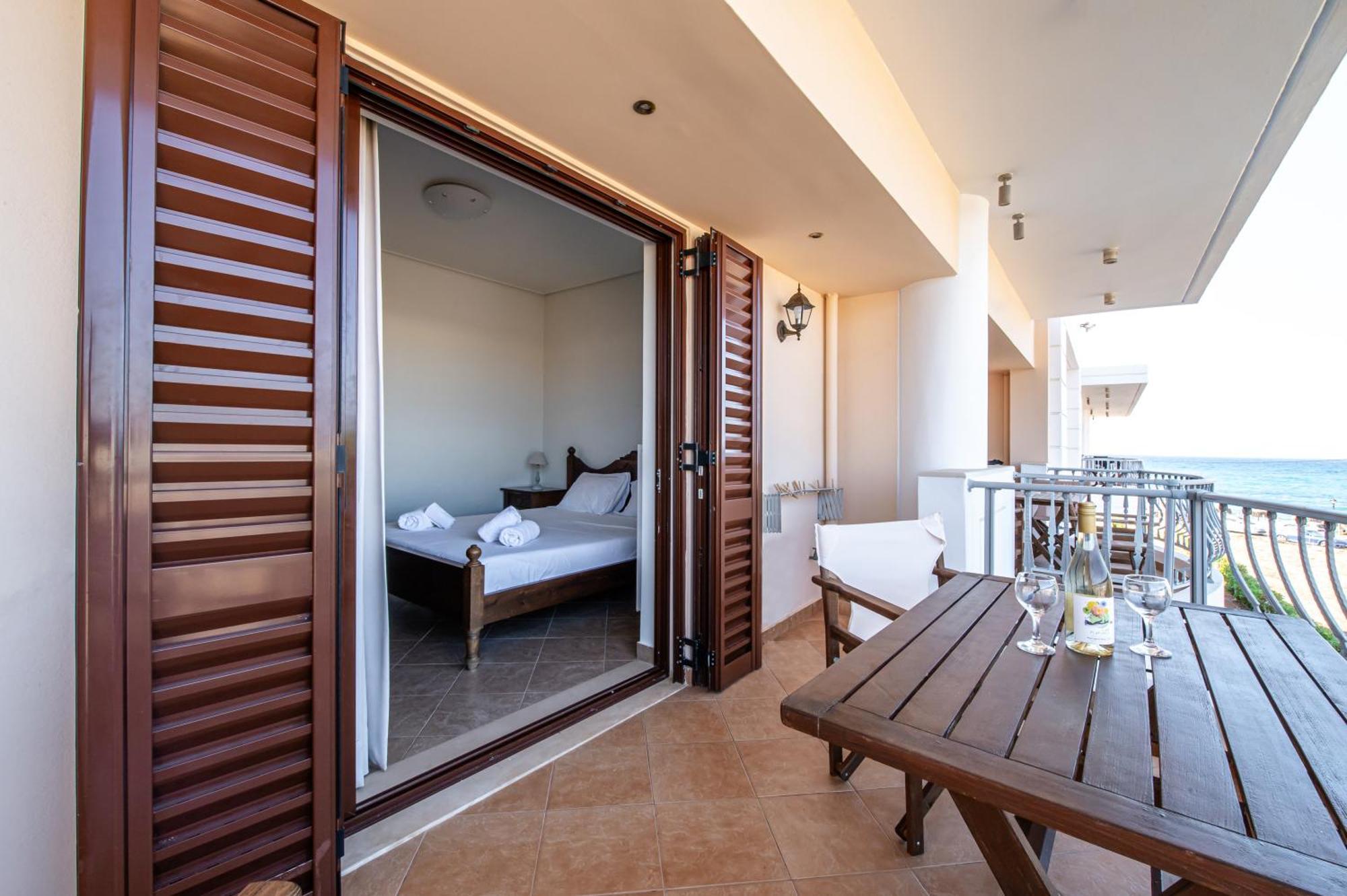 Kahlua Bay Apartments Hersónissos Extérieur photo